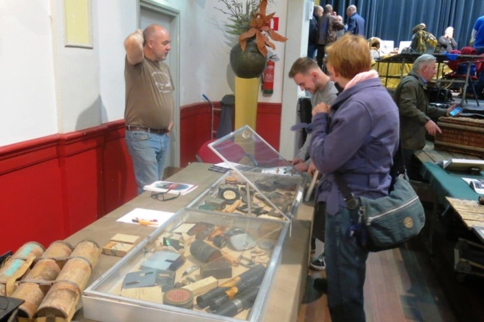 11. Stand sabotagemateriaal. (1)